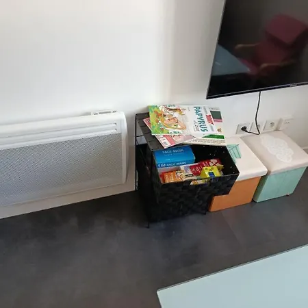 בית נופש Maison Luxe Star Wars Aeroport Beauvais 2 A 5 Personnes *