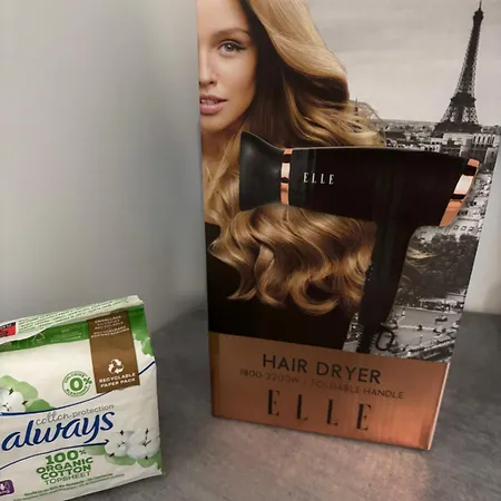 Maison Luxe Star Wars Aeroport Beauvais 2 A 5 Personnes * Tillé